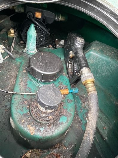 Bunded Fuel Point 1350 Litre Vertical Bunded Diesel Fuel Point