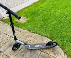 Zinc Cruise Scooter