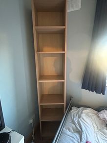 Free book shelf