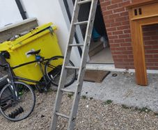 aluminum ladder