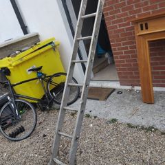aluminum ladder