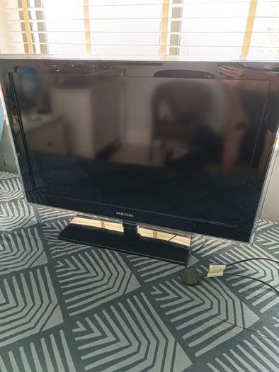 Samsung 32" TV
