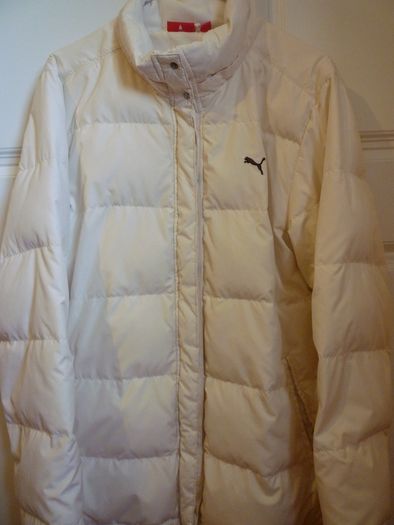 Jacket Puma Duck Feather Down Quilted Jacket. Cream. Hood detachable. Very good Condition.  Perfect Med,  Large Coat