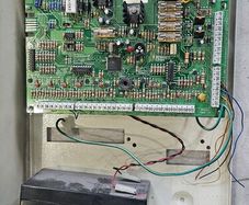 HKC SecureWatch SW 812 Alarm Control Panel Main Board Box Transformer