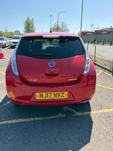 2017 Electric Nissan Leaf