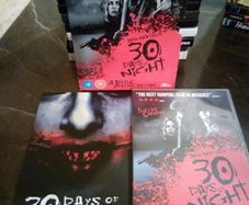 30 Days Of Night 2 Disc Dvd Set With Comic Book Vampire Horror