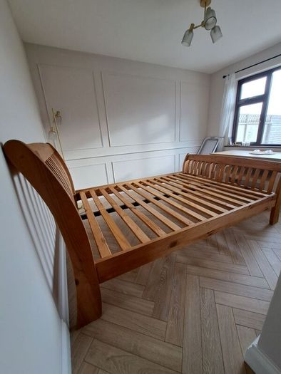 King Size Solid Wood Sleigh Bed Frame