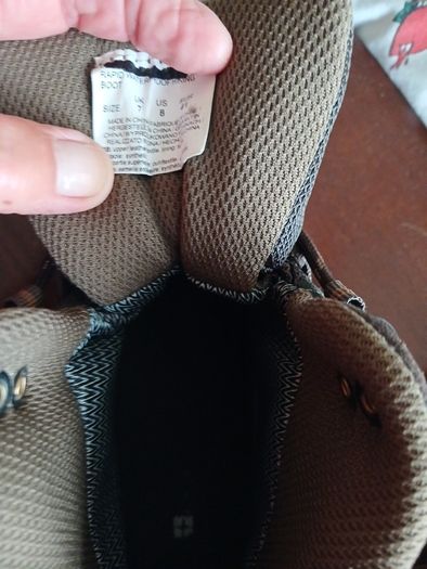 Hiking boots size 7