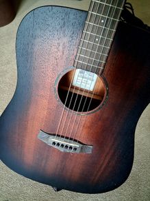 Tanglewood Crossroads Acoustic Guitar + accessories