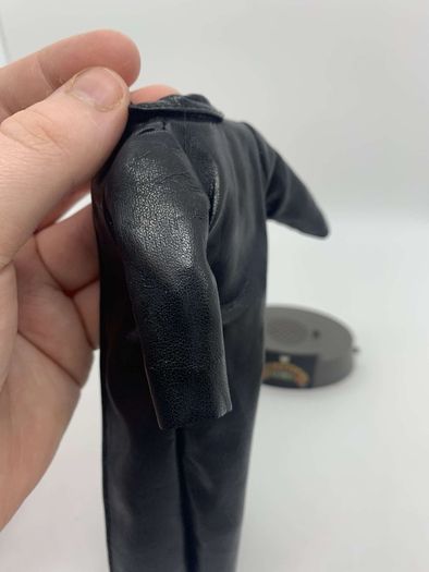 wwe elite Wrestlemania 34 The Undertaker with entrance greats clothing & stand action figure
