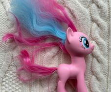 My Little Pony Magical Salon Hasbro Pinkie Pie Doll Only Used Please look at the pictures