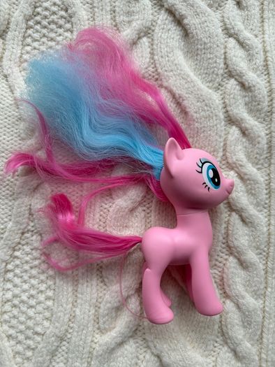 My Little Pony Magical Salon Hasbro Pinkie Pie Doll Only Used Please look at the pictures