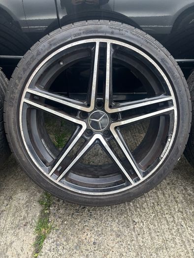 Mercedes 19" Amg Alloys