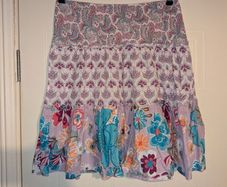 Beautiful floral midi skirt from Sisley