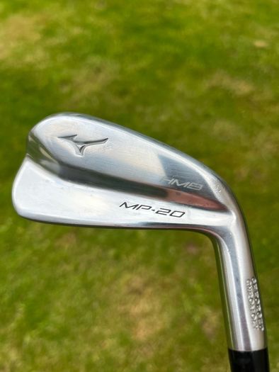 Mizuno 2 iron