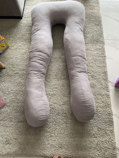 pregnancy pillow