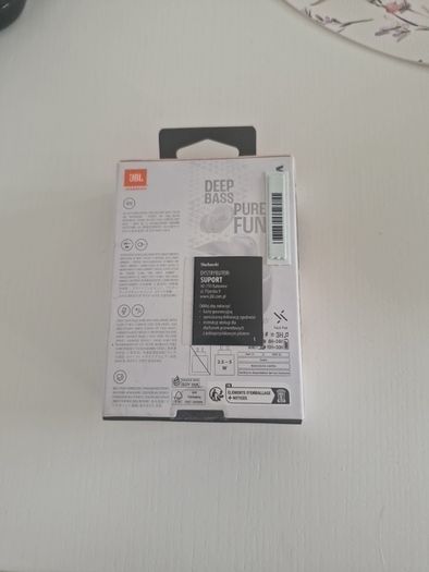 JBL earbuds wave buds 2