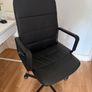 Office desk and chair Image 2