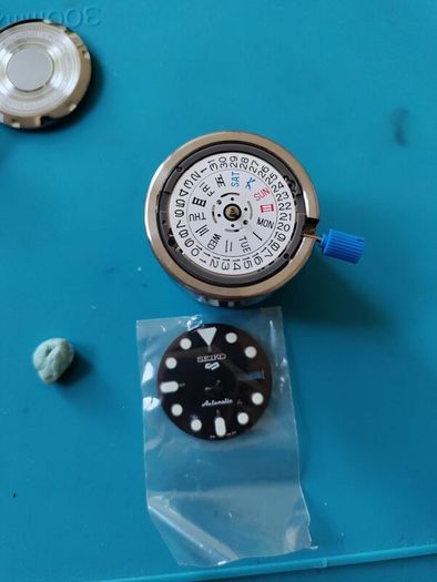 Seiko SKX Upgrade - NH35 Automatic