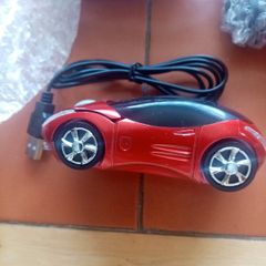 car style wired mouse. Red and blue colours