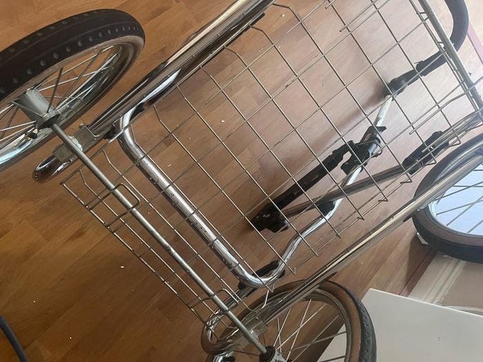 Emmaljunga Classic Pram