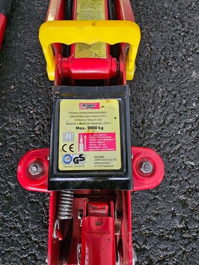 2 Ton Trolley Jack