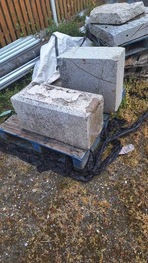 granite blocks and boulders
