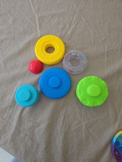 Baby stacking tower