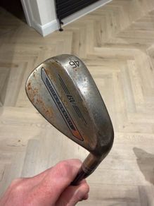 Tour raw 46f sm11 vokey wedge