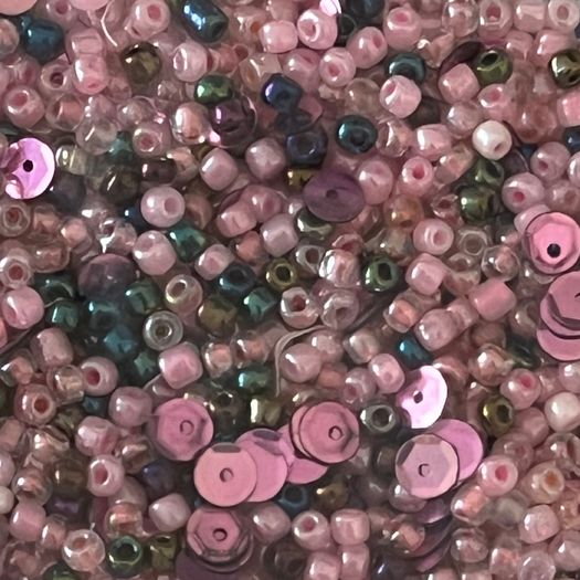 Beads jewellery making crafts