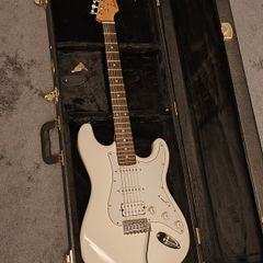 Electric Guitar Aria pro 2