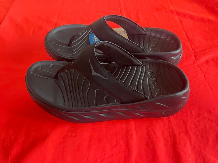 Hoka Ora Recovery FlipFlop