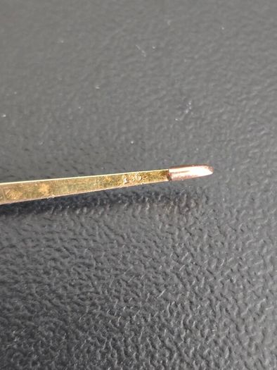 Gold 9ct brooch Seawater Mabe Pearl