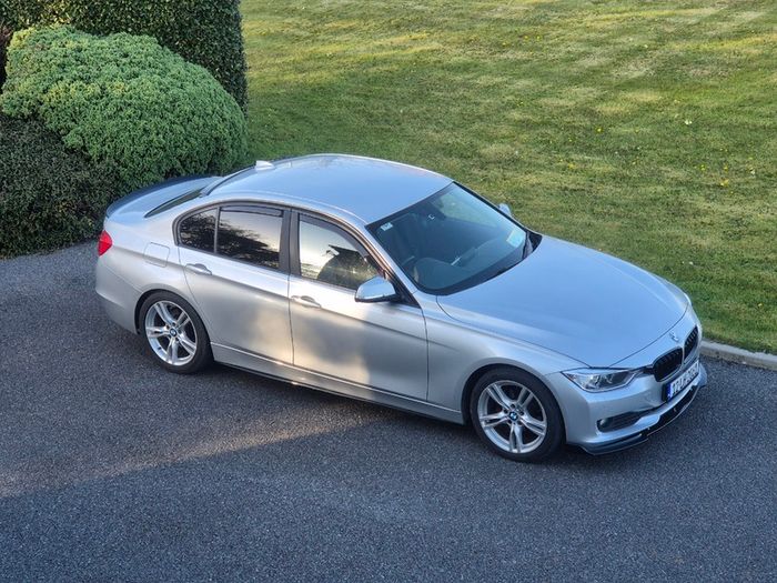 2012 BMW 3 Series
