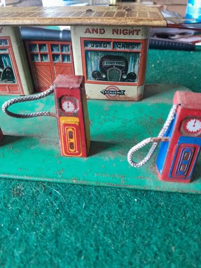 1930 garage toy tin plate