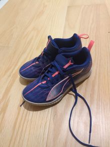 Astro football boots (size 1.5 / 34)