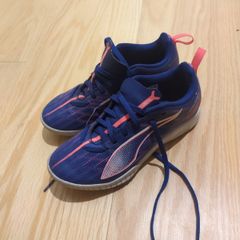 Astro football boots (size 1.5 / 34)