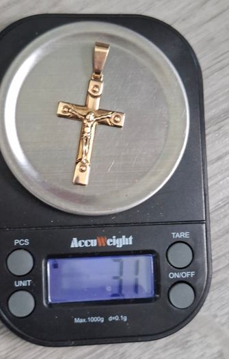 Vintage 9ct gold cross