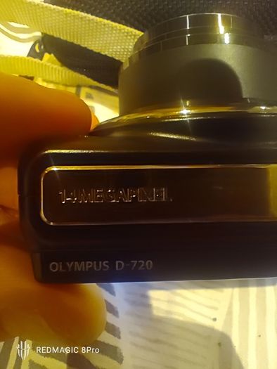 Olympus D-720