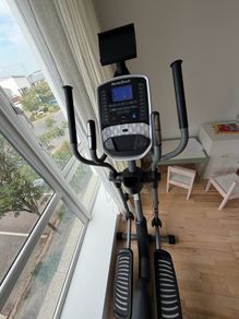 NordicTrack SE3i Cross Trainer  Excellent Condition