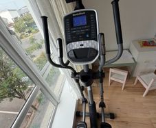 NordicTrack SE3i Cross Trainer  Excellent Condition