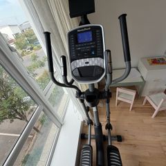 NordicTrack SE3i Cross Trainer  Excellent Condition