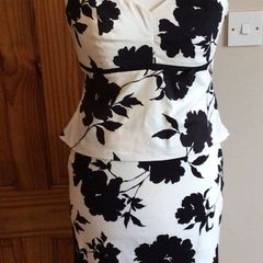 Principles Petites Ladies Black and White Cotton Blend 2 Piece skirt and Top Set 12/14  including postage