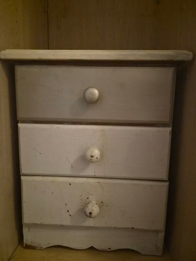 Pine Wood Locker