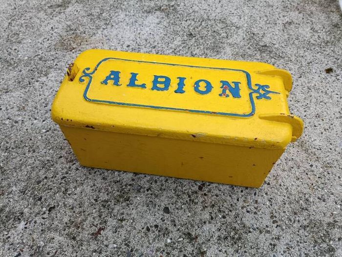 machine tool box