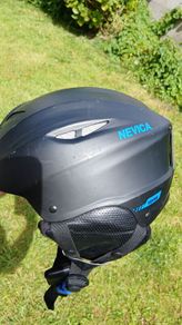 Childs size small Nevica helmet