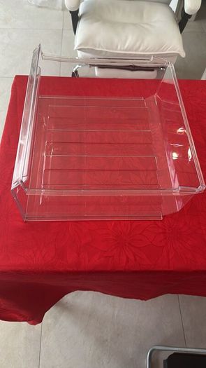 Electrolux Top Freezer Drawer