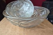 Vintage pressed glass nesting bowls