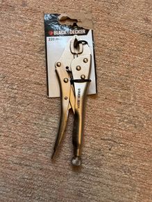 locking pliers