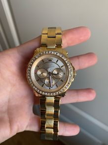 Juicy Couture watch in great condition, barely used but it needs a new engine